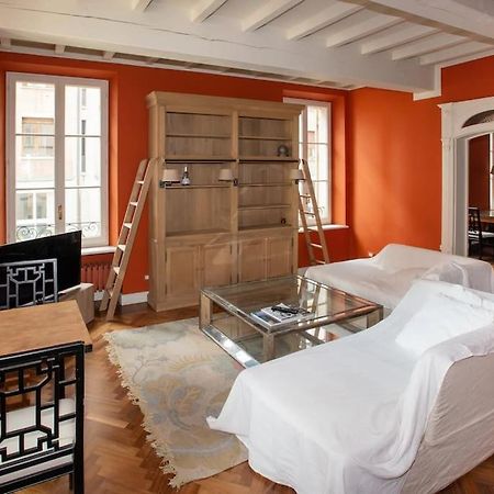 Charme And Relax In Downtown Parma Apartman Kültér fotó